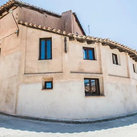 La Casa Del Olmo